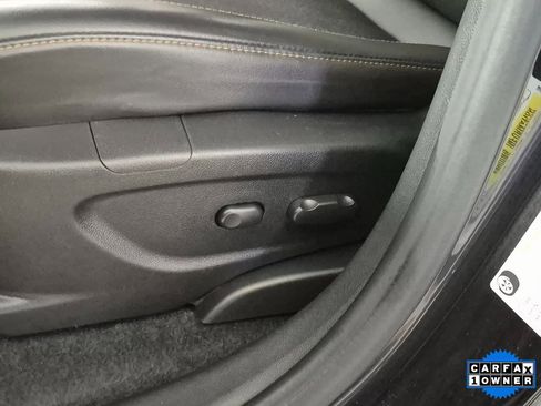 Used 2019 Chevrolet Trax LT w/ LT Convenience Package image 15