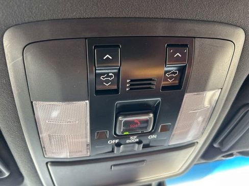 Used 2023 Lexus GX 460 Premium AWD/4WD image 27