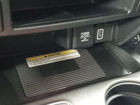 Used 2023 Honda Passport TrailSport image 37