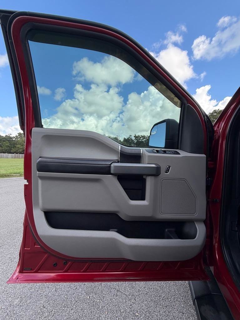 Used 2017 Ford F150 XLT RWD image 10