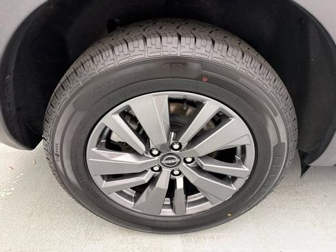 Used 2024 Nissan Pathfinder SV AWD/4WD image 12