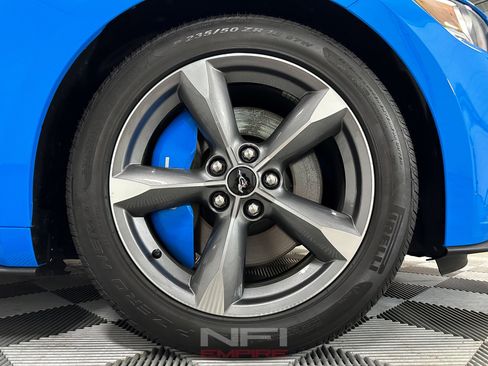 Used 2017 Ford Mustang GT RWD image 16