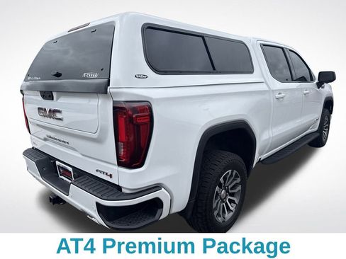 Used 2022 GMC Sierra 1500 AT4 w/ AT4 Premium Package image 7