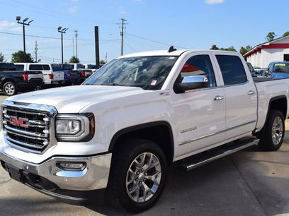 Used 2018 GMC Sierra 1500 SLT w/ SLT Premium Package