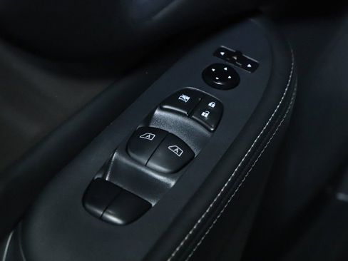 Certified 2023 Nissan Murano SV w/ SV Midnight Edition Package AWD/4WD image 16