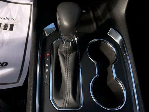 Used 2021 Chevrolet Traverse Premier w/ Redline Edition image 28