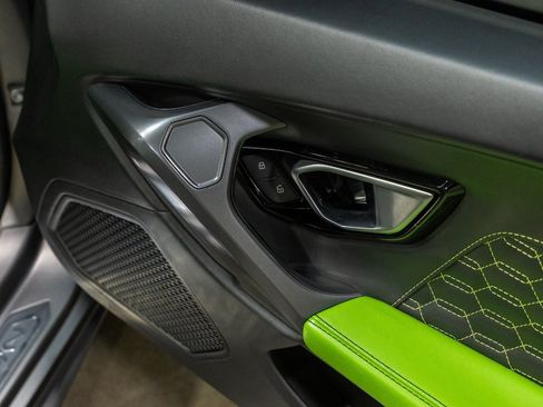 Used 2017 Lamborghini Huracan LP 580-2 RWD image 62