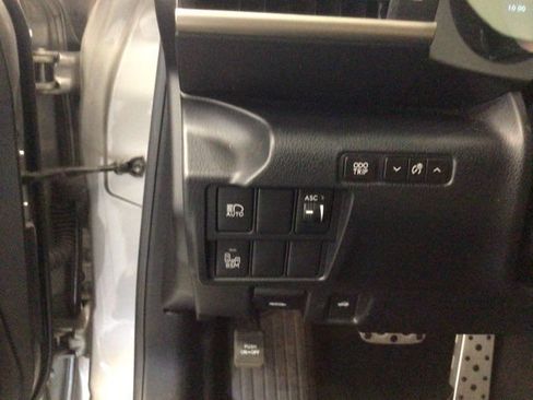 Used 2017 Lexus IS 200t F Sport w/ F Sport Package RWD image 17