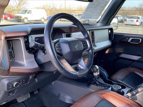 Used 2022 Ford Bronco Outer Banks w/ Sasquatch Package image 15
