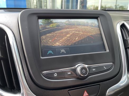 Used 2018 Chevrolet Equinox LT AWD/4WD image 26