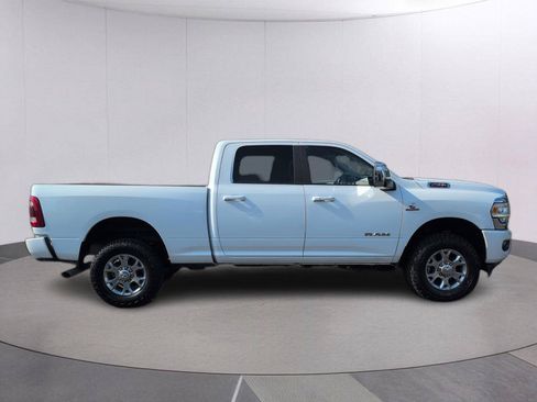 Used 2024 RAM 2500 Laramie AWD/4WD image 8