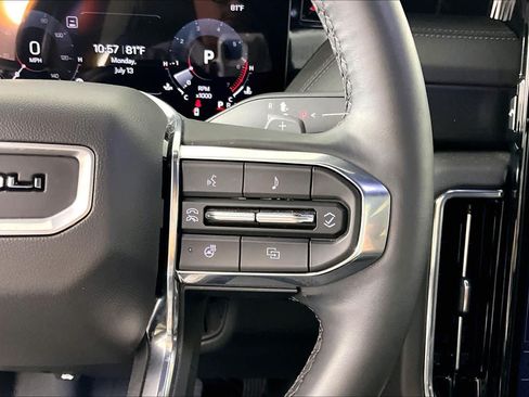 Used 2025 GMC Yukon XL Denali w/ LPO, Floor Liner Package AWD/4WD image 24