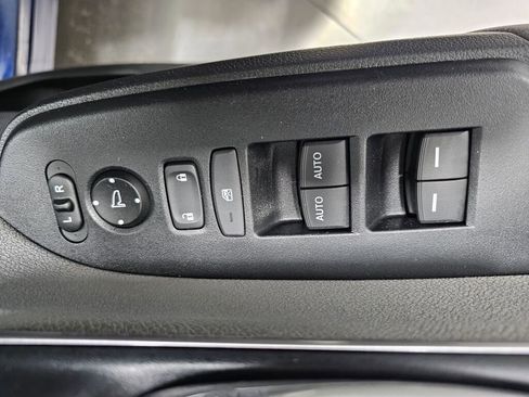 Used 2018 Honda CR-V EX image 24
