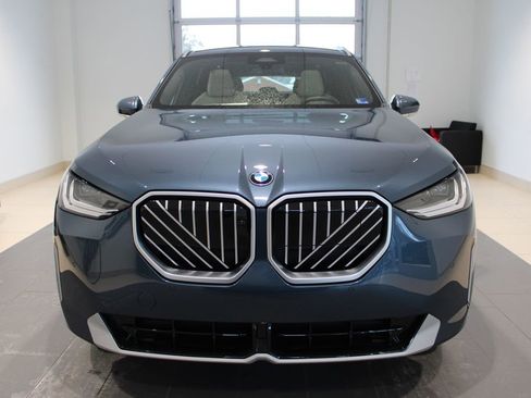 New 2026 BMW X3 xDrive30 w/ Premium Package image 11
