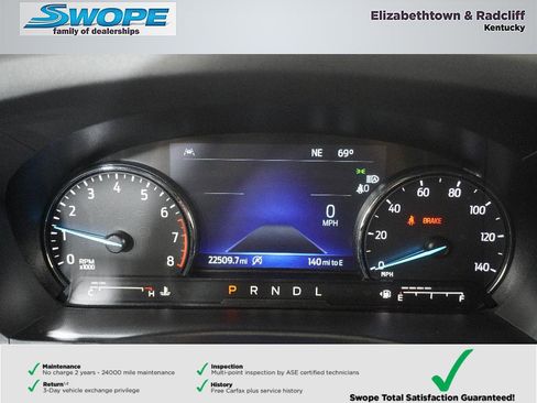 Certified 2024 Ford Explorer XLT w/ Class IV Trailer Tow Package AWD/4WD image 17