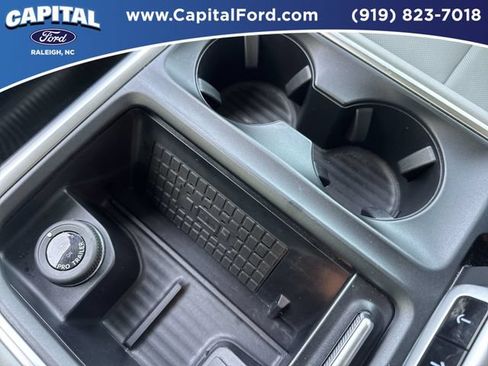 Certified 2025 Ford Expedition Platinum w/ Driver's Package AWD/4WD image 32