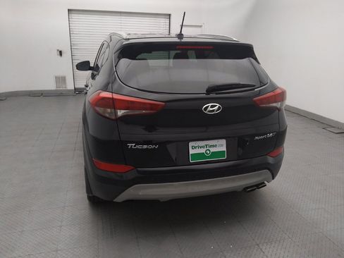 Used 2017 Hyundai Tucson Sport FWD image 6