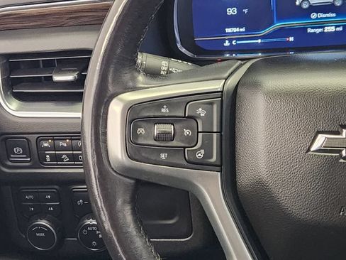 Used 2022 Chevrolet Tahoe Z71 w/ Luxury Package AWD/4WD image 28