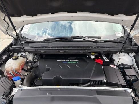 Used 2018 Ford Edge Sport w/ Equipment Group 401A image 34