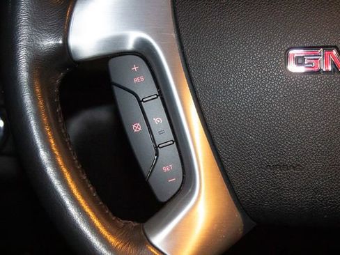 Used 2013 GMC Acadia SLT image 27