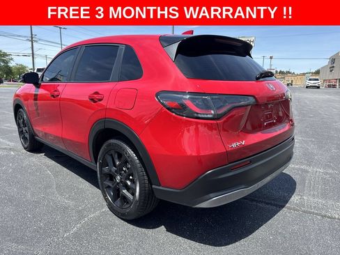 Used 2025 Honda HR-V Sport image 29