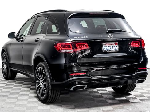 Certified 2022 Mercedes-Benz GLC 300 image 2