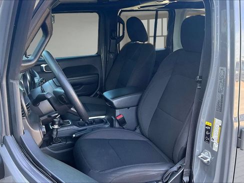 Used 2023 Jeep Wrangler Unlimited Sport AWD/4WD image 25
