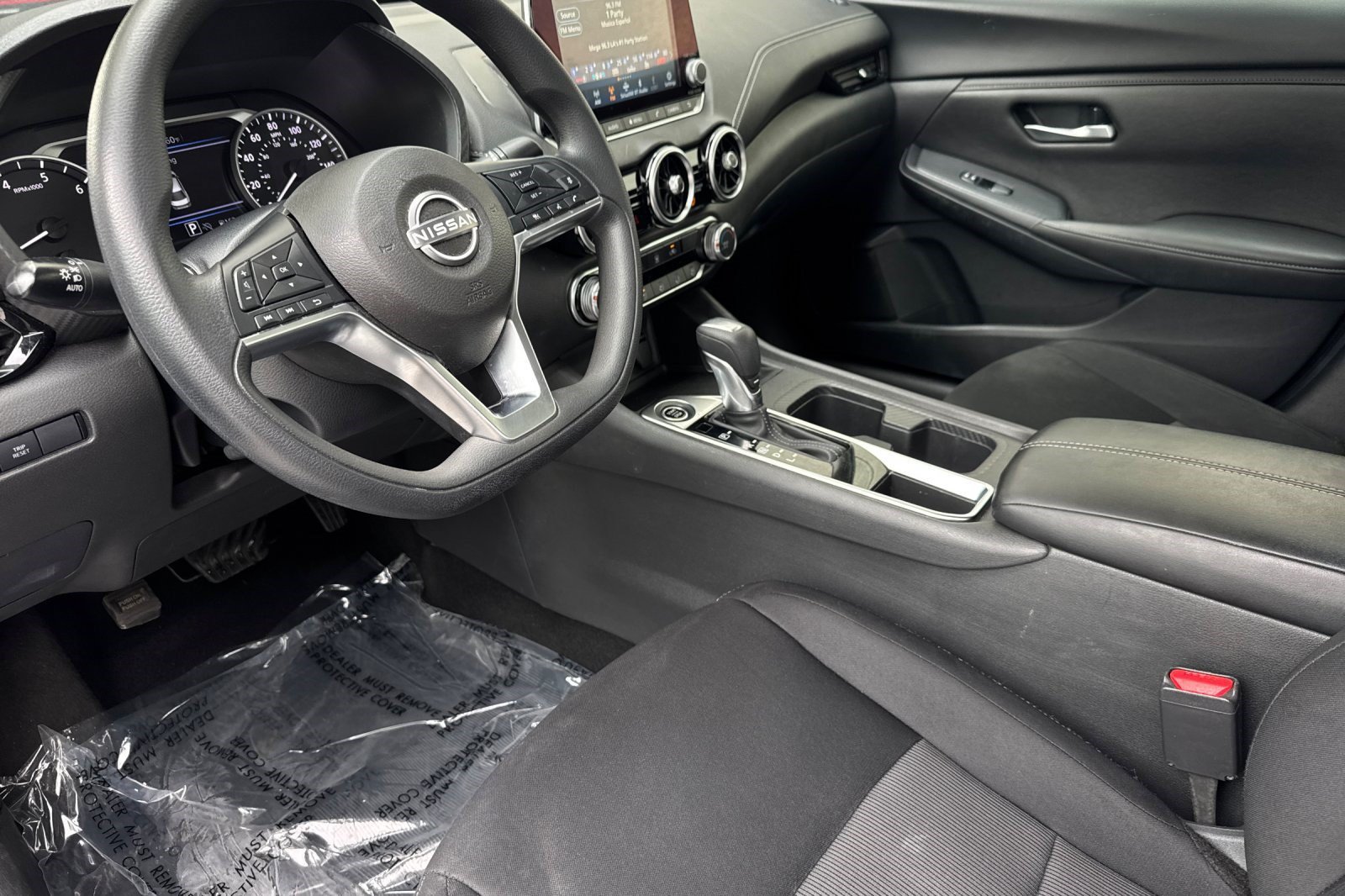 Used 2024 Nissan Sentra SV FWD image 4