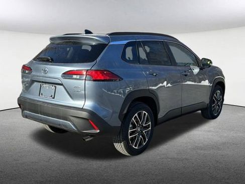 New 2026 Toyota Corolla Cross XLE image 10