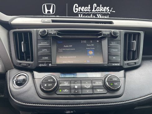 Used 2018 Toyota RAV4 XLE w/ Plus Extra Value Package FWD image 10