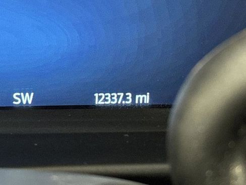 Used 2025 Ford F250 XLT w/ Black Appearance Package image 6