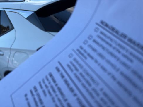 Used 2023 Buick Encore GX Select w/ Safety Package II image 4