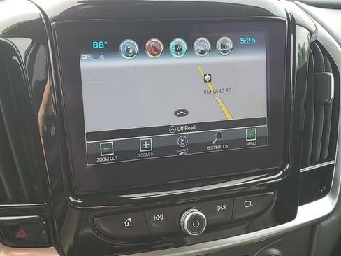 Used 2018 Chevrolet Traverse LT AWD/4WD image 17