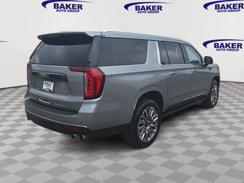 Certified 2023 GMC Yukon XL Denali Ultimate AWD/4WD image 5