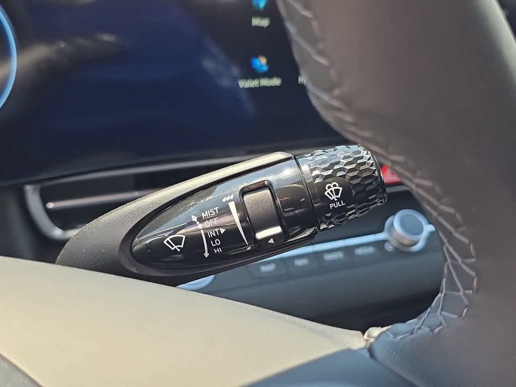 New 2026 Hyundai Elantra Limited FWD image 27