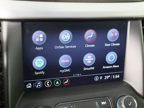 Used 2021 GMC Acadia SLT image 35