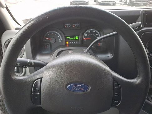Used 2013 Ford E-350 and Econoline 350 XLT image 21