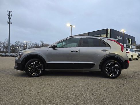 Used 2024 Kia Niro Wind image 13