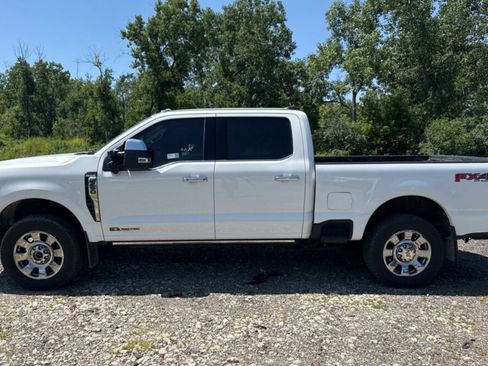Used 2025 Ford F250 King Ranch AWD/4WD image 4