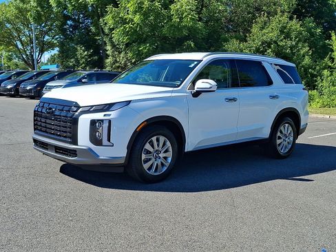 Used 2023 Hyundai Palisade SEL w/ Cargo Package AWD/4WD image 3