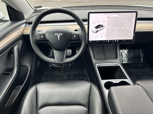 Used 2021 Tesla Model 3 Performance image 18