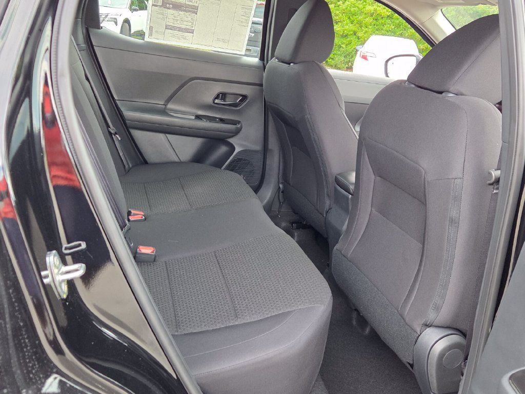 New 2027 Nissan Kicks S FWD image 14