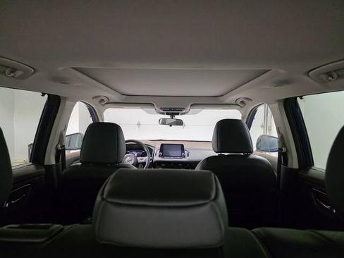 Used 2021 Nissan Rogue SV w/ Premium Package AWD/4WD image 10