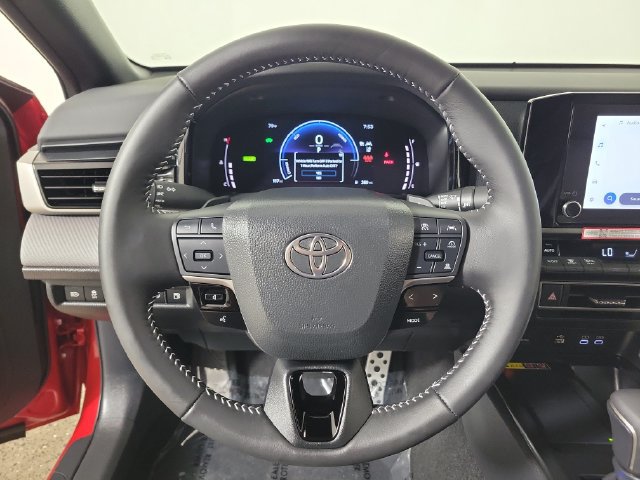 Used 2026 Toyota Camry SE FWD image 26