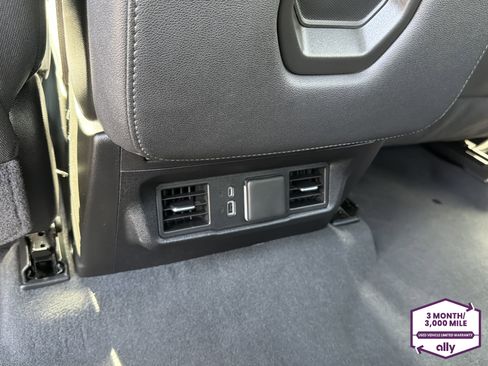 Used 2025 GMC Sierra 1500 Elevation w/ LPO, Elevation Black Package image 13