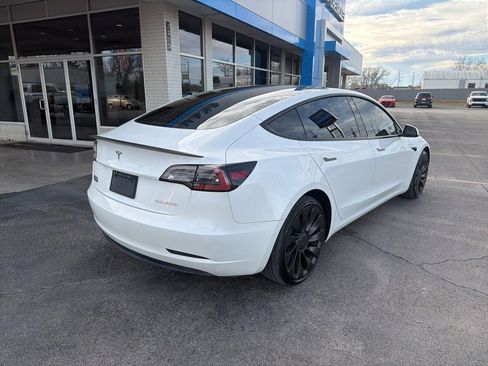 Used 2021 Tesla Model 3 Performance image 3