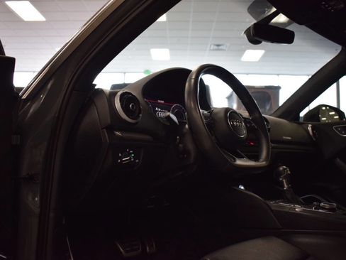 Used 2018 Audi A3 e-tron Premium Plus w/ Technology Package image 30