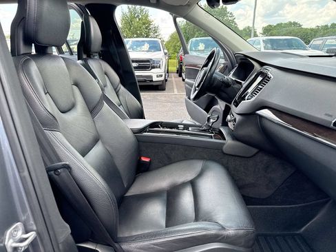 Used 2016 Volvo XC90 T6 Momentum AWD/4WD image 23