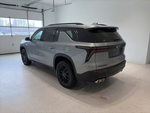 New 2026 Chevrolet Traverse LT w/ Midnight/Sport Edition image 4