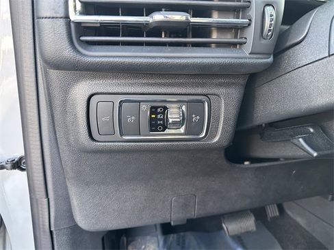 Certified 2022 Lincoln Corsair AWD w/ Equipment Group 101A image 29